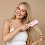Pflege für blondiertes Haar – wie pflegt man das Haar nach dem Färben?
