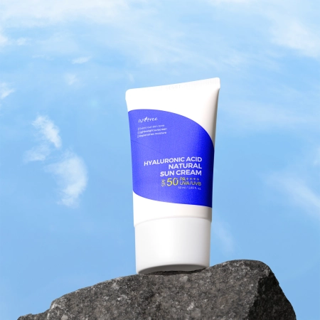Isntree - Hyaluronic Acid Natural Sun Cream SPF50+/PA++++ - Creme mit mineralischem Filter - 50ml