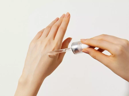 COSRX - Hydrium Centella Aqua Soothing Ampoule - Feuchtigkeitsampulle für empfindliche Haut - 40ml