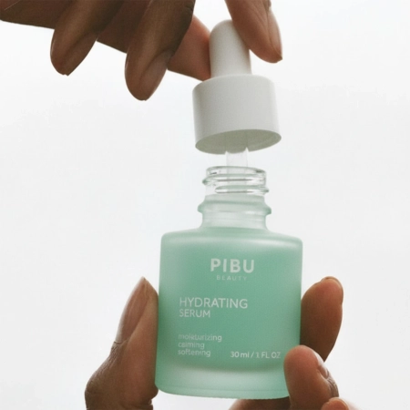 PIBU Beauty – Hydratisierendes Serum – Feuchtigkeitsspendendes Gesichtsserum mit Kupferpeptiden – 30ml