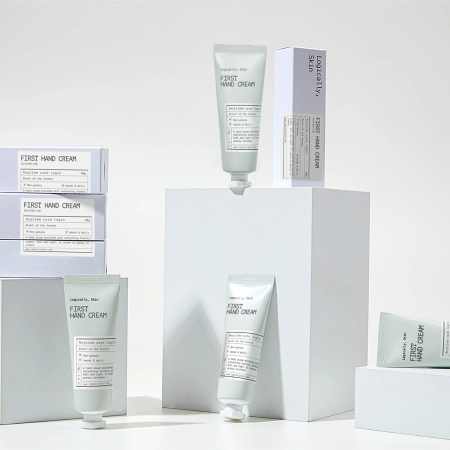 Logically, Skin - First Hand Cream - Feuchtigkeitsspendende Handcreme - 50g