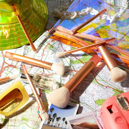 Real Techniques – The Wanderer Travel Brush Kit - Reise-Make-up-Pinselset mit Kosmetiktasche 