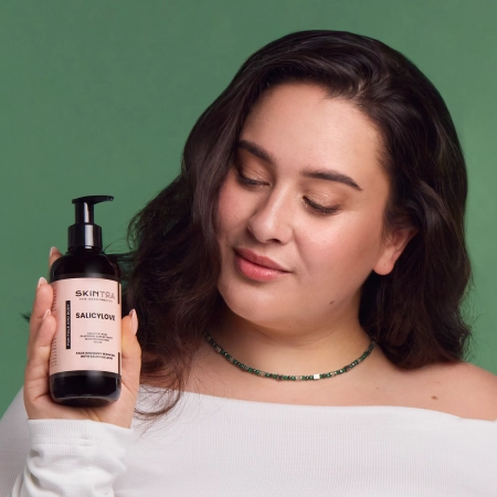 SkinTra - Salicylove - Gesichts- und Körperreinigungsgel mit Salicylsäure  - 250ml 