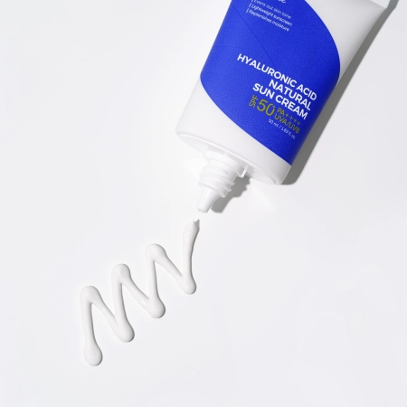 Isntree - Hyaluronic Acid Natural Sun Cream SPF50+/PA++++ - Creme mit mineralischem Filter - 50ml
