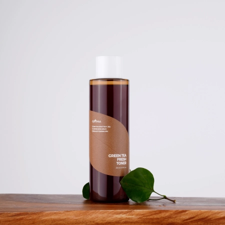 Isntree - Green Tea Fresh Toner - Beruhigendes Gesichtswasser mit grünem Tee - 200ml