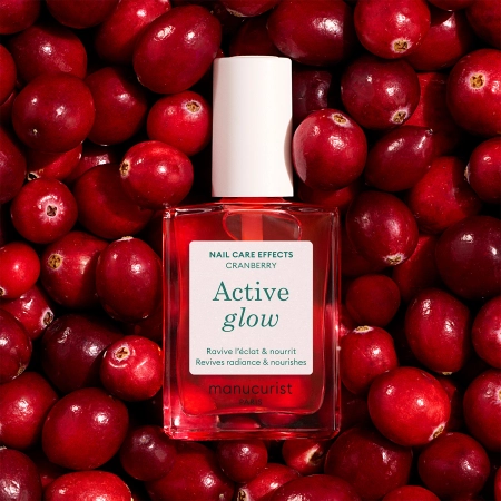 Manucurist - Active - Active Glow - Pflegender 2-in-1-Nagellack - Cranberry - 15ml