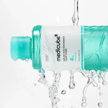 Medicube - Azelainsäure Clear Toner - Reinigendes und aufhellendes Gesichtswasser mit Azelainsäure - 250 ml