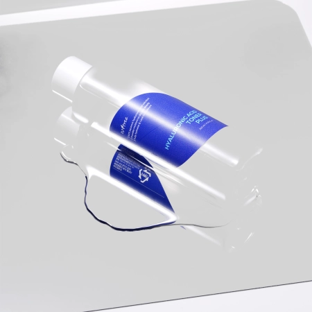 Isntree - Hyaluronic Acid Toner Plus - Feuchtigkeitsspendendes Gesichtswasser mit Hyaluronsäure - 200ml