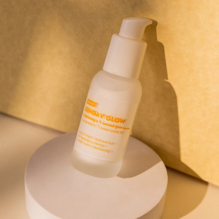 Frankly - Sunday Glow Instant Radiance & Glow Serum - Aufhellendes Gesichtsserum - 37ml