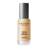 Madara - Skin Equal Soft Glow Foundation SPF15 - Illuminierende Foundation für das Gesicht - 40 Sand - 30ml