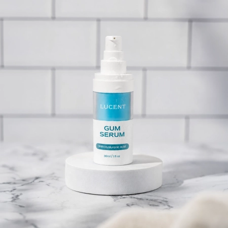Lucent - Gum Serum mit Hyaluronsäure - Feuchtigkeitsspendendes und beruhigendes Serum für das Zahnfleisch - 30 ml