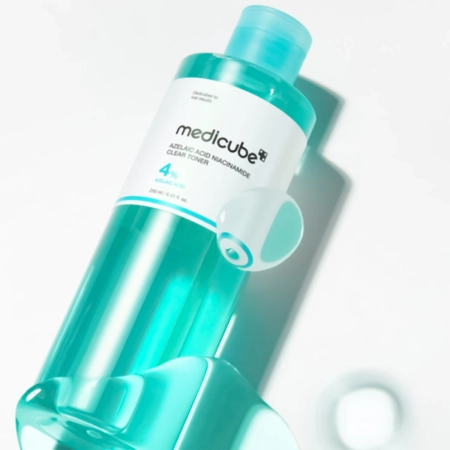 Medicube - Azelainsäure Clear Toner - Reinigendes und aufhellendes Gesichtswasser mit Azelainsäure - 250 ml