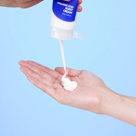 Isntree - Hyaluronic Acid Moist Cream- Feuchtigkeitscreme mit Hyaluronsäure - 100ml