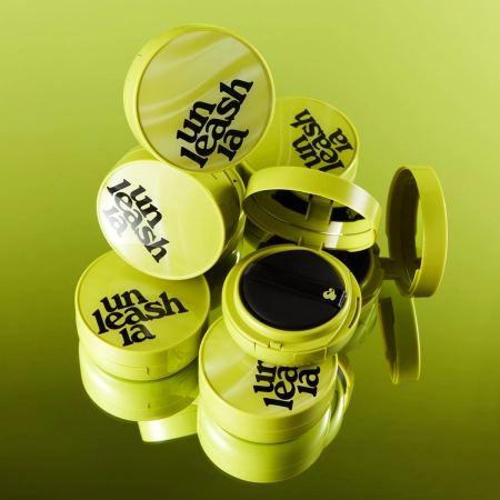 Unleashia - Satin Wear Healthy-Green Cushion - Nachfüllpackung + Schwämmchen - Seidige Foundation in einem Kissen - 21N Eburnean - 15g