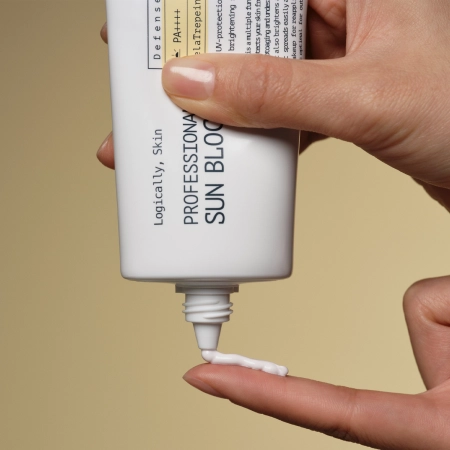 Logically, Skin - Professional Sun Block SPF50+ PA++++ - Lindernde Gesichtscreme mit Filter - 70g