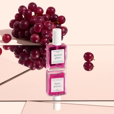 Manucurist - Active - Active Glow - Pflegender 2-in-1-Nagellack - Grape - 15ml