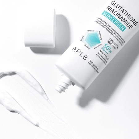 APLB - Glutathione Niacinamide Sunscreen SPF50+ PA++++ - Aufhellende Gesichtscreme mit Filter - 40ml